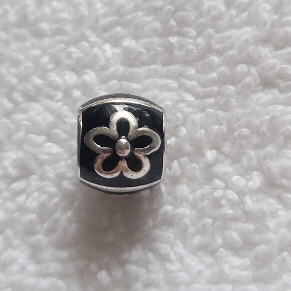 Brighton Night Glow Flower Bead New Retired - Picture 1 of 5